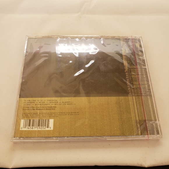 Gravity Kills Perversion - Picture 2 of 2